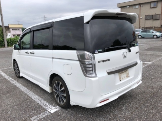 2013 Honda Stepwagon Spada